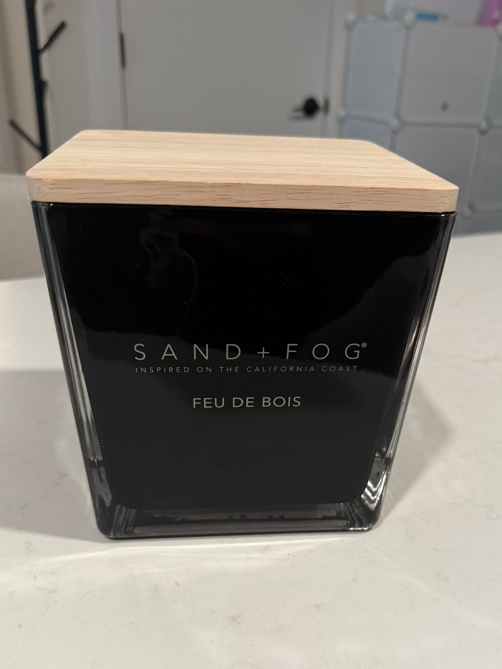 SAND+FOG Feu de Bois Black Wood Lid Candle 75oz